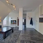 Peenemuende, Top-ferienhaus Am Seglerhafen * 佩讷明德