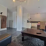 公寓 Peenemuende, Top-ferienhaus Am Seglerhafen 佩讷明德