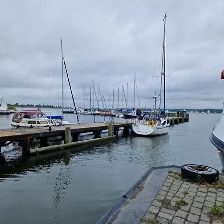 Apartmán Peenemuende, Top-ferienhaus Am Seglerhafen Peenemunde
