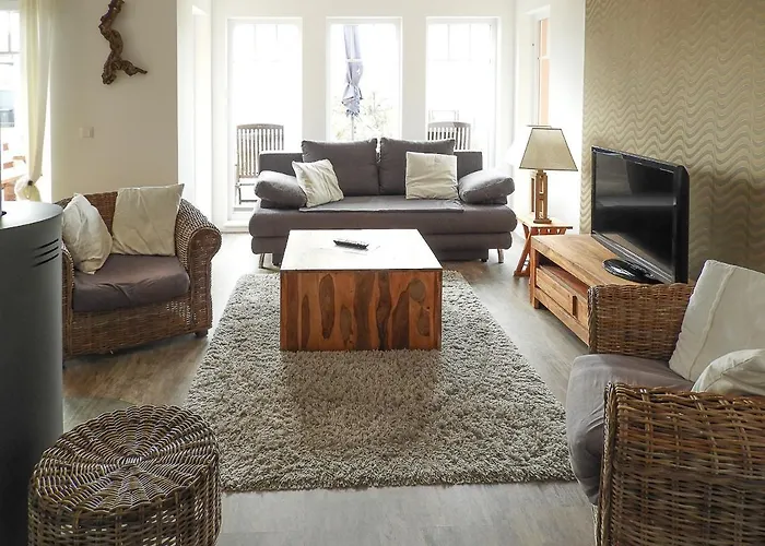 Peenemuende, Top-ferienhaus Am Seglerhafen * 佩讷明德