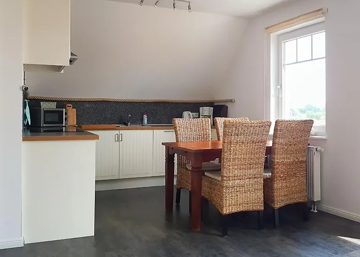 Peenemuende, Top-ferienhaus Am Seglerhafen * 佩讷明德